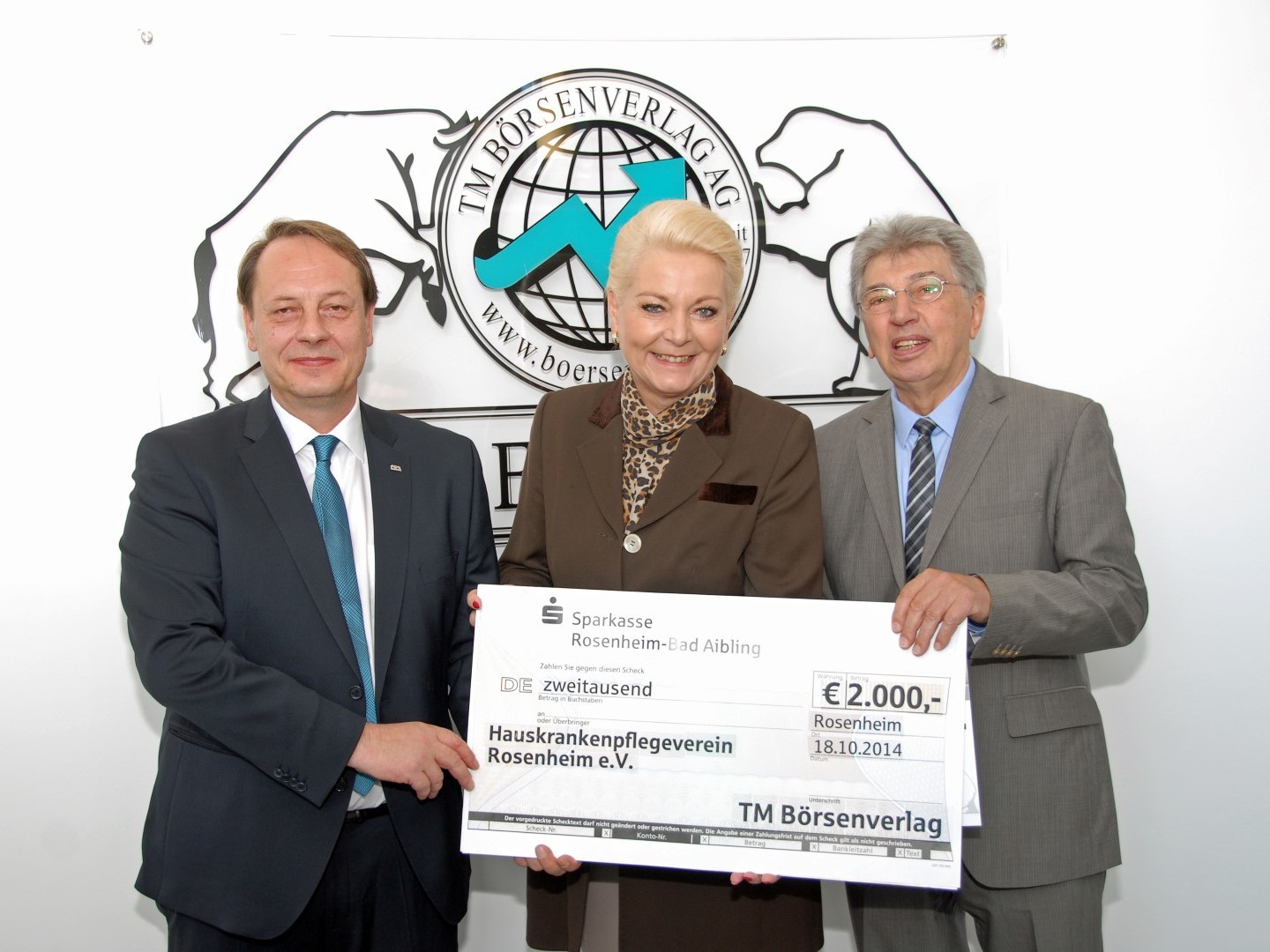 2000-Euro-Spende an Hauskrankenpflegeverein