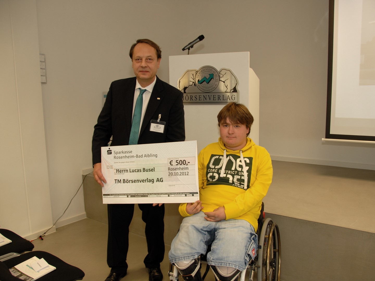 500 Euro für Herrn Lucas Busel
